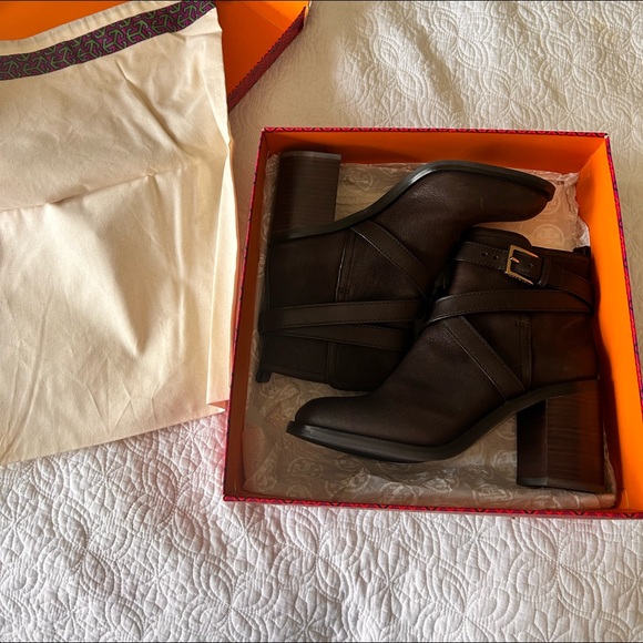 tory burch coconut hastings bootie - Picture 2 of 7